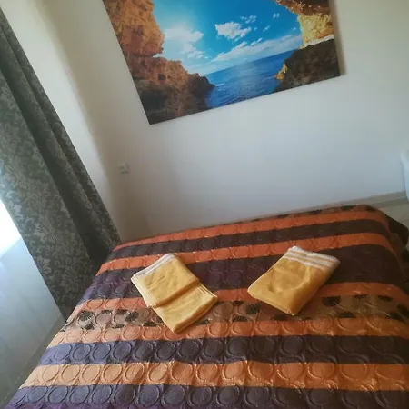 Gæstehus Couple Getaway To A Freshly Renovated